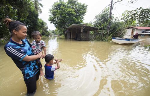 TINJAUAN BANJIR KELANTAN