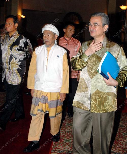 ABDULLAH AHMAD BADAWI