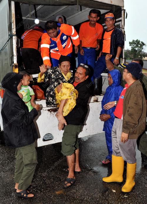 KB10_26022013_BANJIR