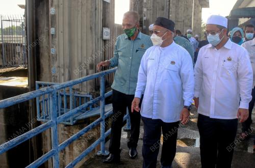 DATUK SERI TUAN IBRAHIM TUAN MAN