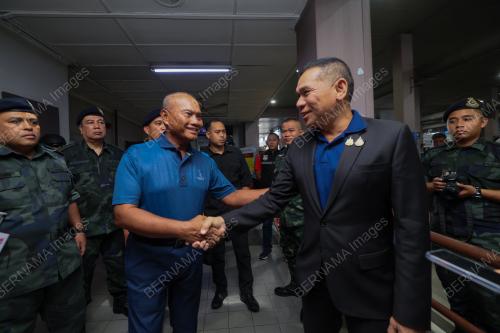 AHMAD RADZI HUSSAIN