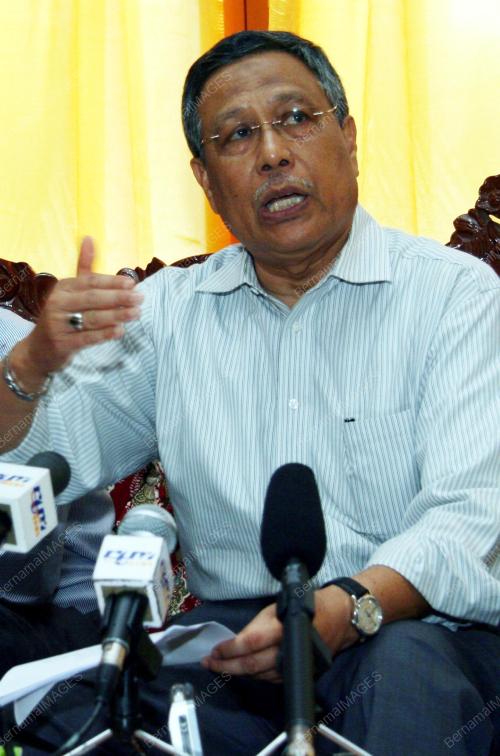 ABDUL AZIZ MOHD YUSOF