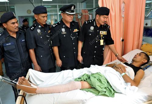 KB11_08072014_POLIS_LANGGAR
