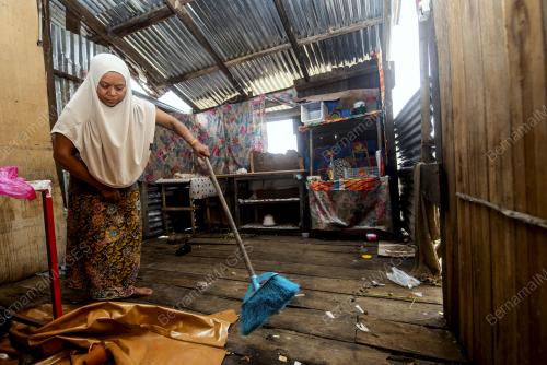 HAKISAN_TANAH