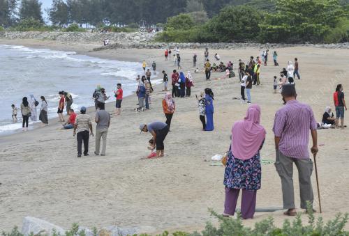 TINJAUAN PANTAI NUSUK