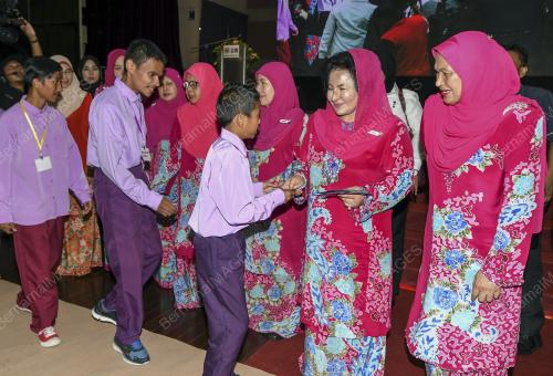 KB11_11042018_BAKTI_BN201804094661