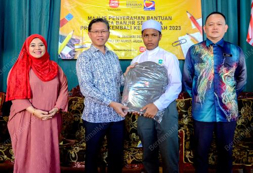 BANTUAN PASCA BANJIR