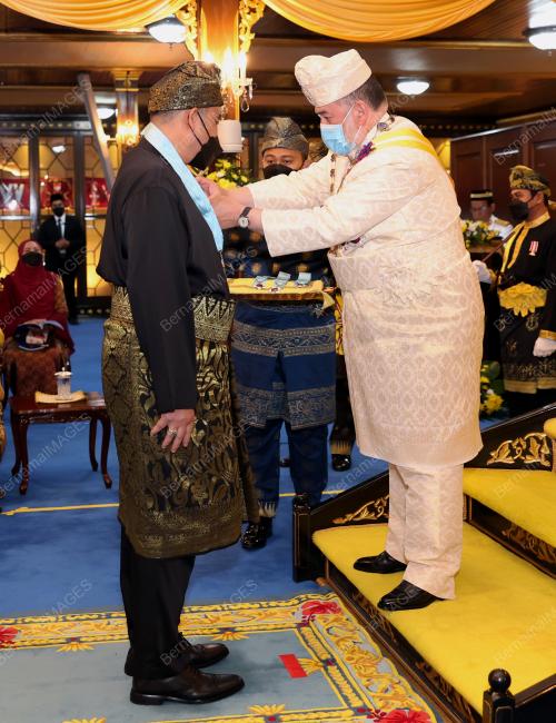SULTAN MUHAMMAD V