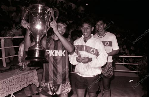 PIALA FAM PKINK DBKL