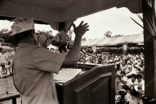 DATO' SERI DR. MAHATHIR BIN MOHAMAD