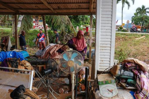 BANJIR KILAT FELDA CHIKU