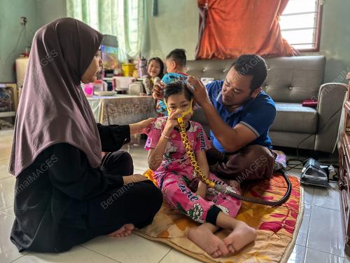 TIGA ANAK OKU HIDAP PENYAKIT SMA TAHAP DUA