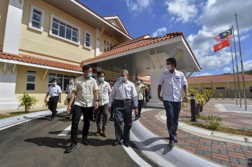 DATUK SERI MUSTAPA MOHAMED