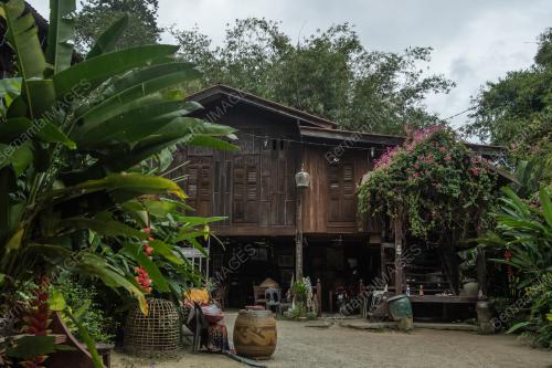RUMAH SINGGORA