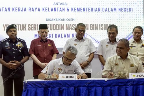 DATUK SERI SAIFUDDIN NASUTION ISMAIL