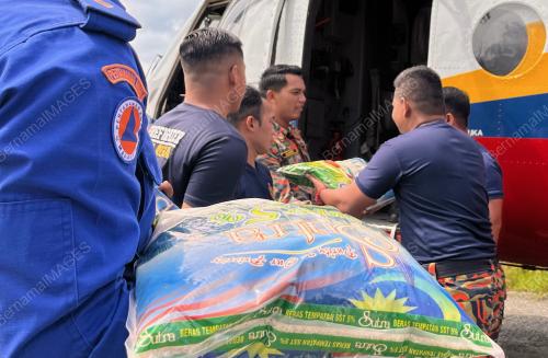 PENGHANTARAN BANTUAN MAKANAN