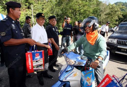 MUSTAPA MOHAMED