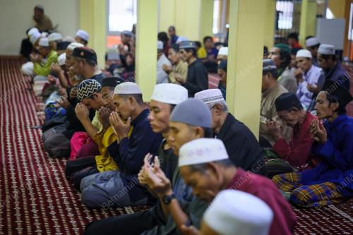 SOLAT JUMAAT KETIKA BANJIR