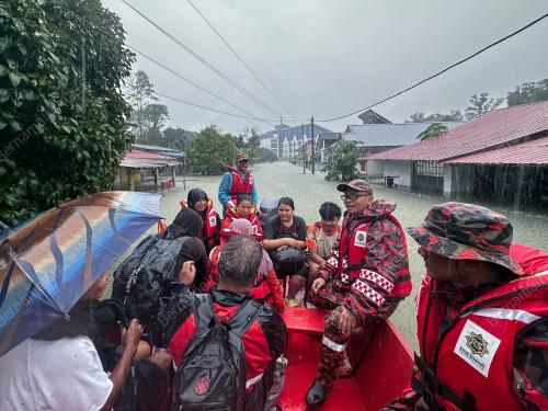 TINJAUAN BANJIR SEKITAR PASIR MAS