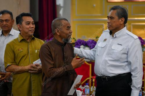 TAN SRI SHAMSUL AZRI ABU BAKAR