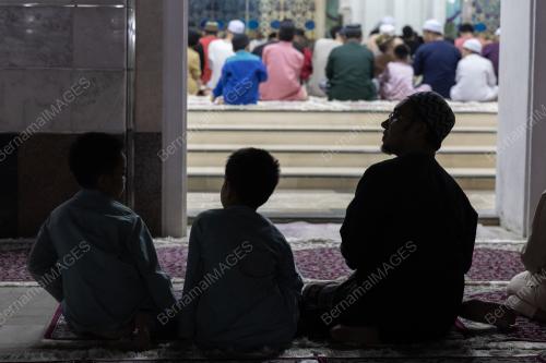 SOLAT TARAWIH