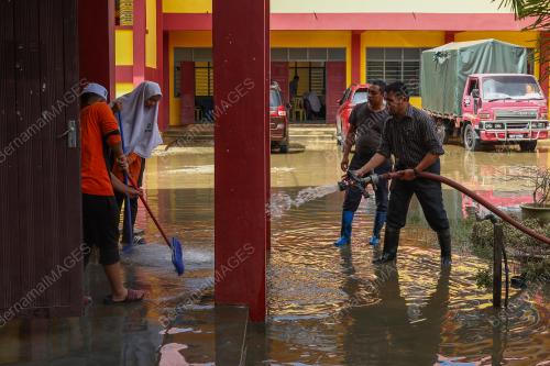SEKOLAH MENENGAH UGAMA (SMU) ARAB NURUL HUDA