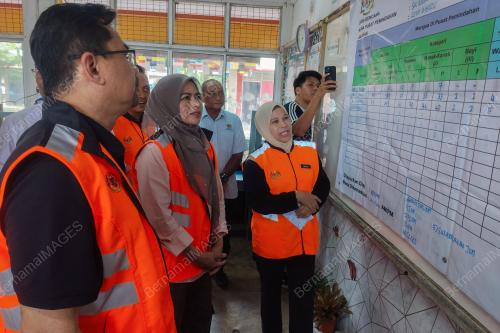 DATUK SERI DR NORAINI AHMAD