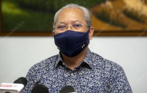 TAN SRI ANNUAR MUSA