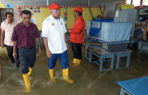 KB12_05012017_BANJIR