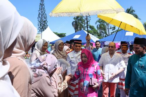 TENGKU MUHAMMAD FAKHRY PETRA
