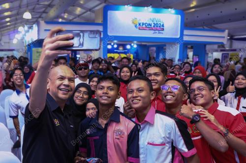 DATUK ARMIZAN MOHD ALI