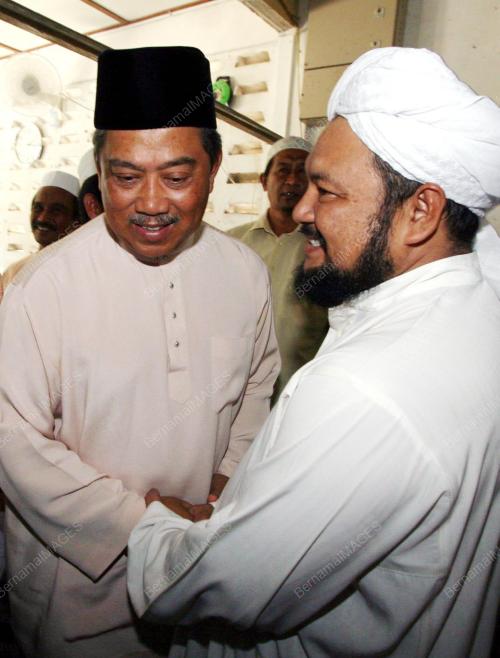 MUHYIDDIN YASSIN
