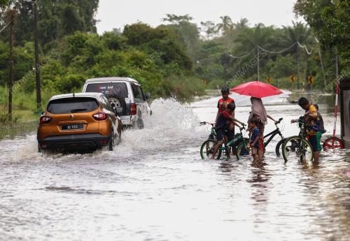 TINJAUAN BANJIR RANTAU PANJANG