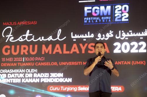 DATUK DR RADZI MD JIDIN