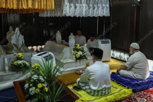 SULTAN MUHAMMAD V