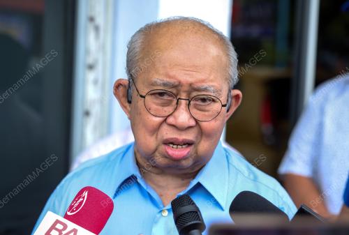 TENGKU RAZALEIGH HAMZAH 