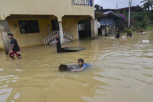 BANJIR DI KELANTAN