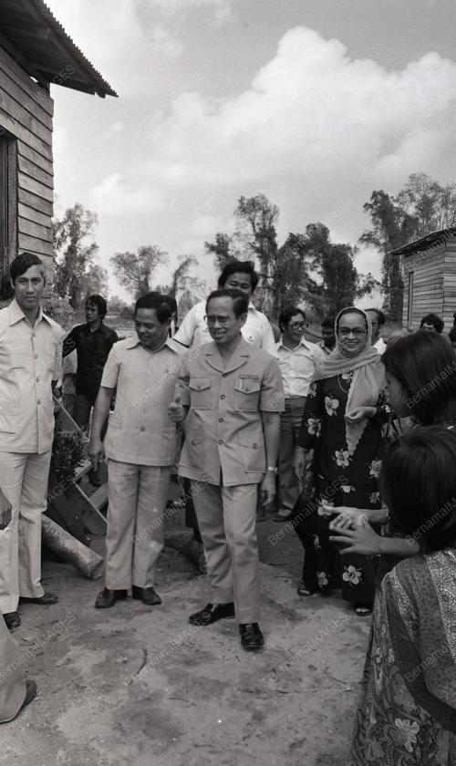 MOHAMED YAACOB