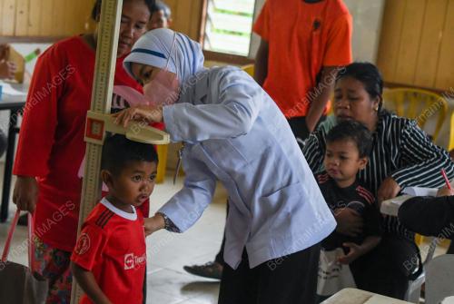 ORANG ASLI POS HAU