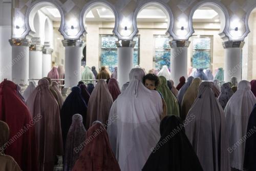 SOLAT TARAWIH
