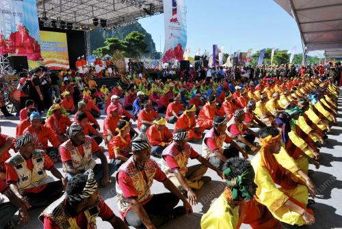 KB13_04052012_PM_KARNIVAL