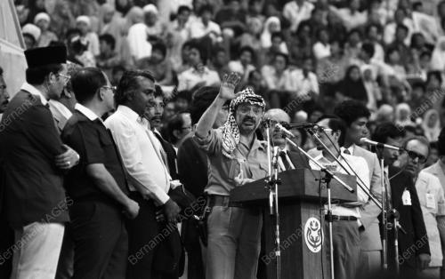KB13_11082015_YASSER_ARAFAT