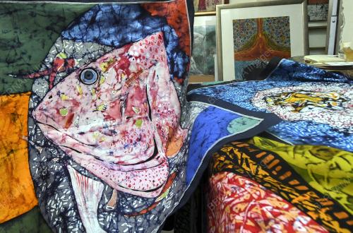 PELUKIS LUKISAN BATIK