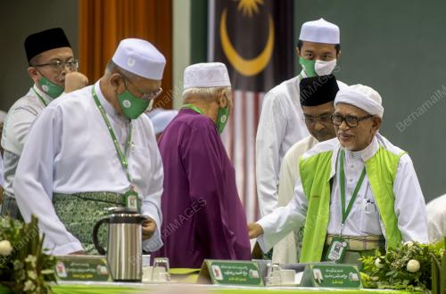 MUKTAMAR TAHUNAN PAS KE - 66