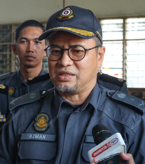 AZMAN ISMAIL