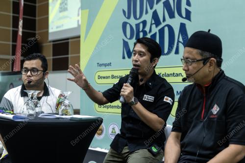ADAM ADLI ABD HALIM