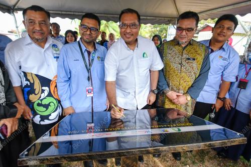 DATUK RUDY RODZILA CHE LAMIN