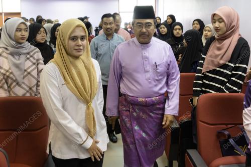 DATUK SERI JOHARI ABDUL GHANI