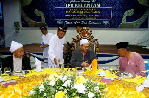 TENGKU MUHAMMAD FARIS PETRA