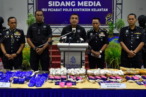 DATUK MAT ZANI @ MOHD SALAHUDDIN CHE ALI